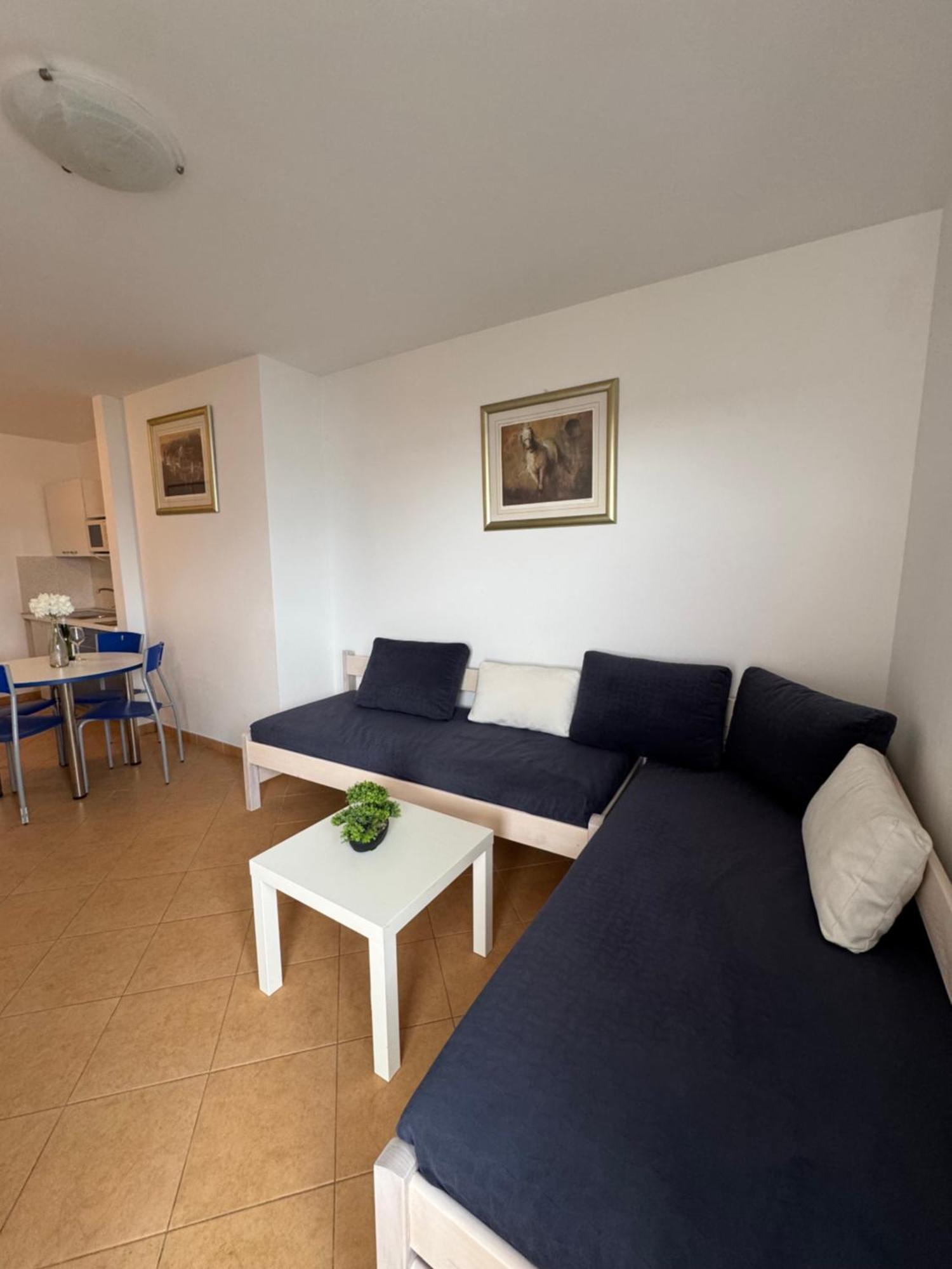 Aparthotel Sun & Sea Nin-Sabunike Екстер'єр фото