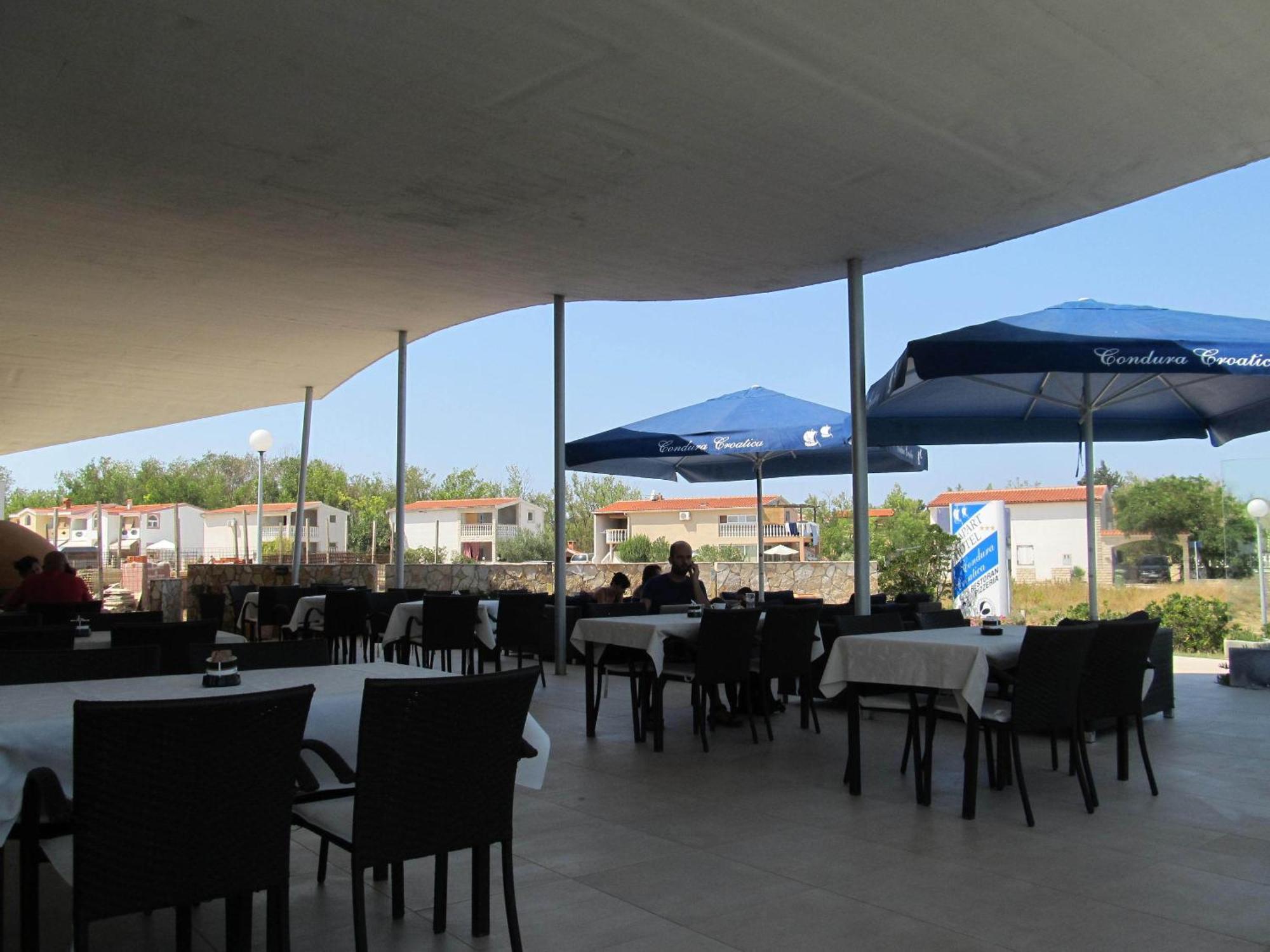 Aparthotel Sun & Sea Nin-Sabunike Екстер'єр фото